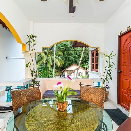 Eriksson Guesthouse Patong Kültér fotó
