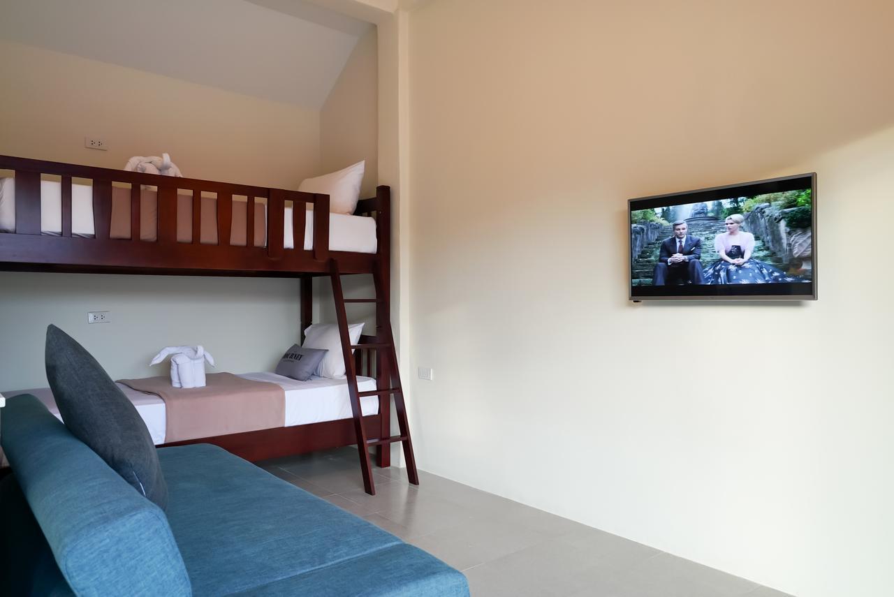 Eriksson Guesthouse Patong Szoba fotó